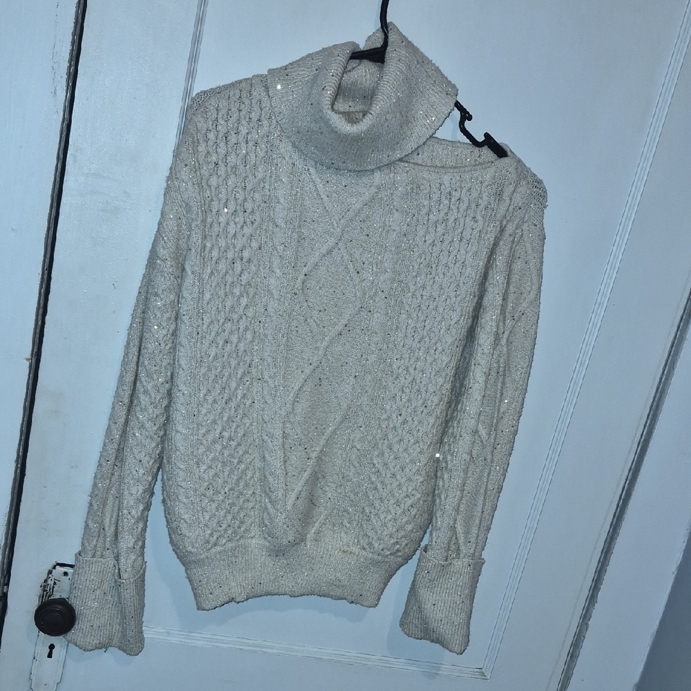 Xs Worn Once.by Sofia Vergara Textured Turtleneck Sweater Cream WithGold Sparkle